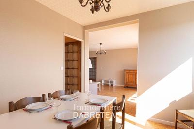 Appartement - 114 m² - 4 pièces