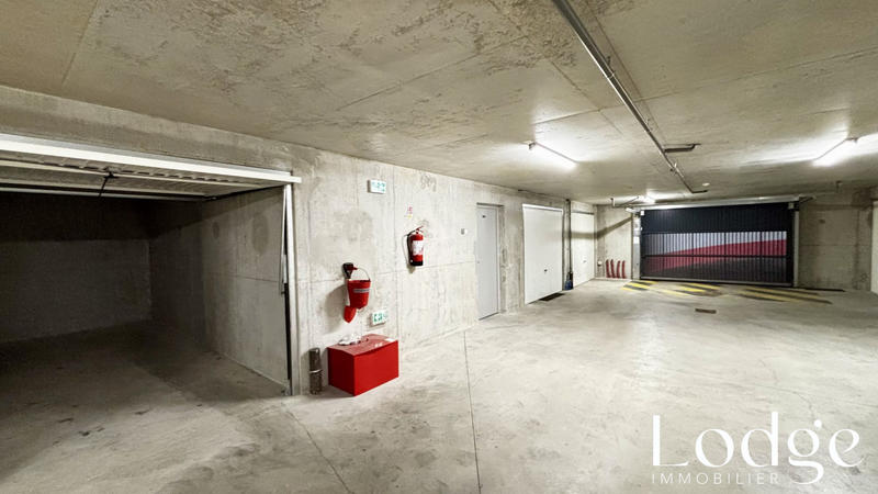 Appartement - 100 m² - 4 pièces