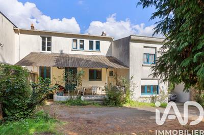 Maison - 173 m² - 8 pièces