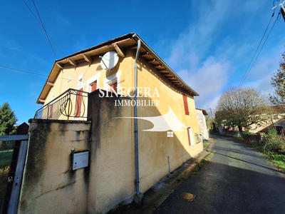 Maison - 90 m² - 6 pièces