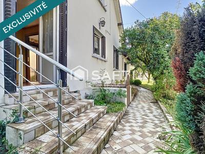 Maison - 67 m² - 4 pièces