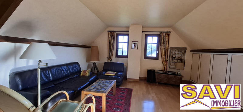 Maison - 121 m² - 5 pièces