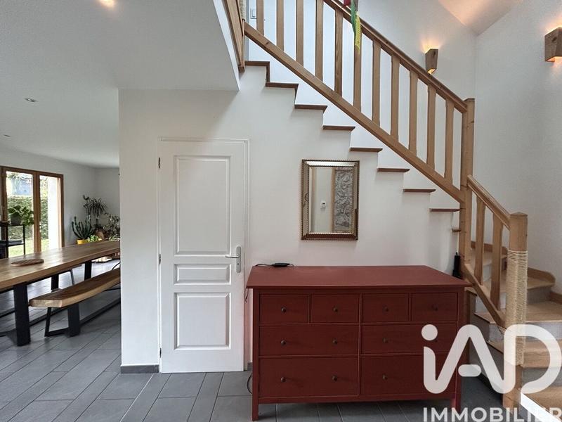 Maison - 169 m² - 6 pièces