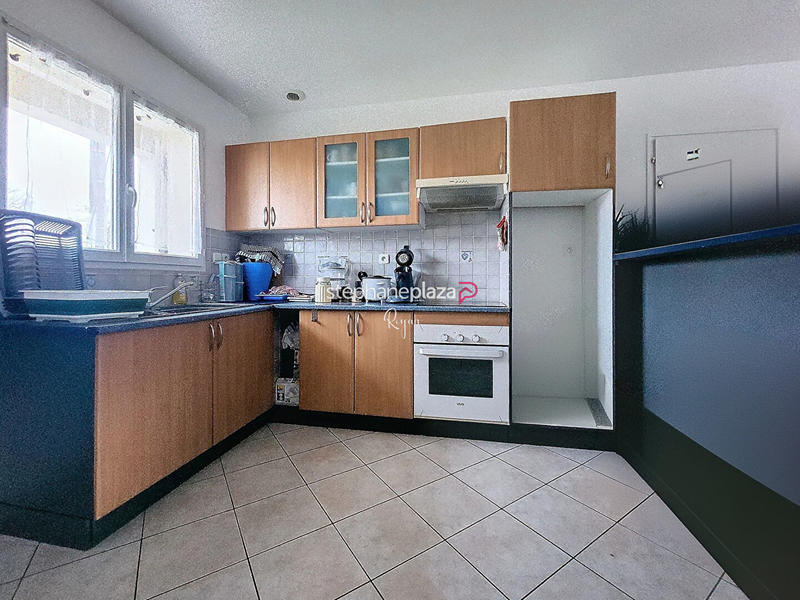 Maison - 95 m² - 4 pièces