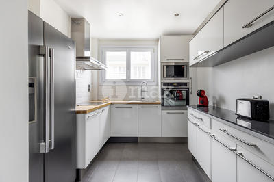 Appartement - 77 m² - 4 pièces