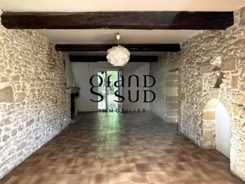 Maison de village - 250 m² - 7 pièces