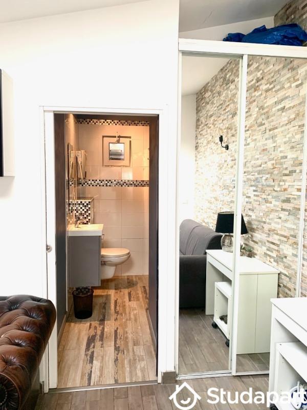 Chambre - 25 m² - 1 pièce