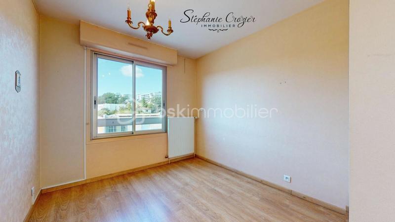 Appartement - 95 m² - 4 pièces