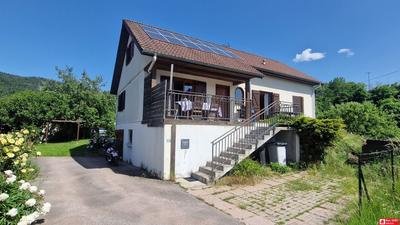 Maison traditionnelle - 142 m² - 7 pièces