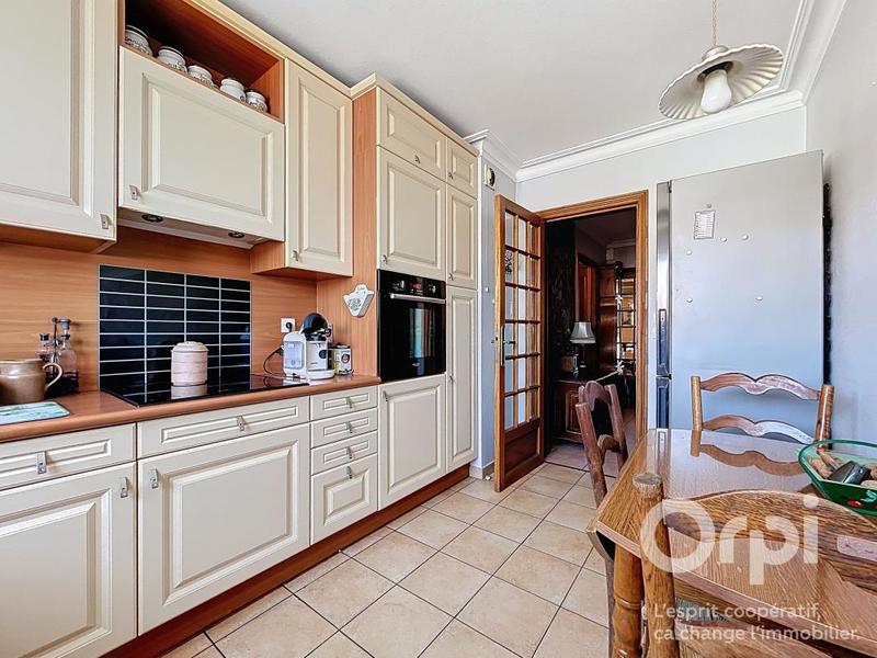 Appartement - 96 m² - 4 pièces