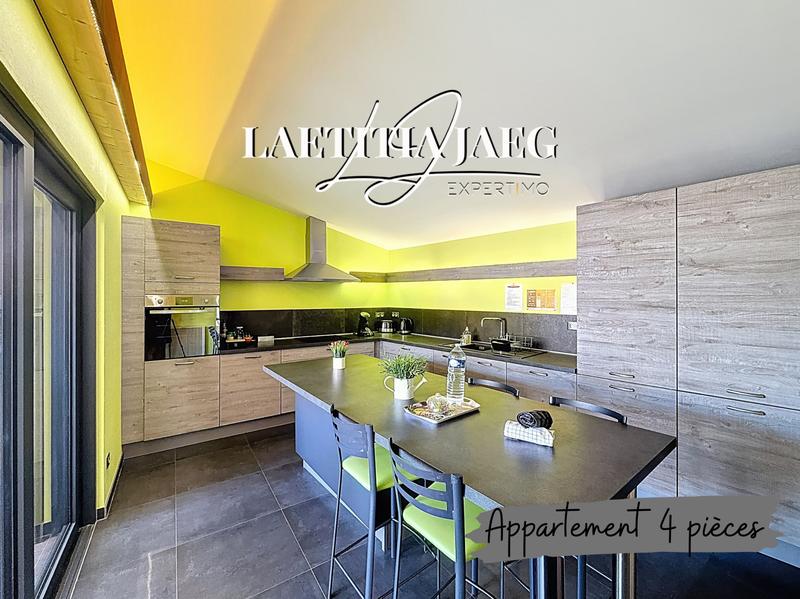 Maison - 272 m² - 10 pièces