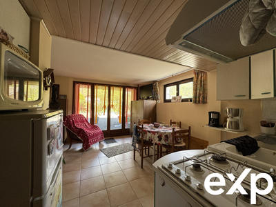 Maison - 182 m² - 7 pièces