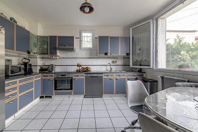 Maison - 138 m² - 6 pièces