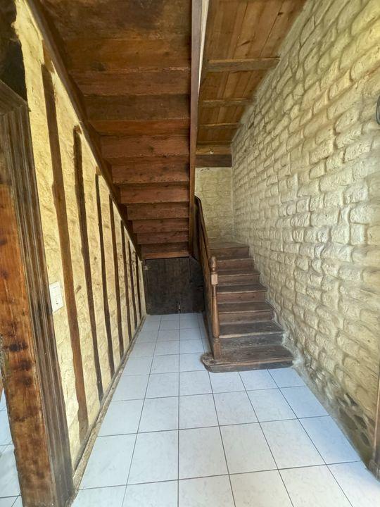 Maison ancienne - 185 m² - 5 pièces