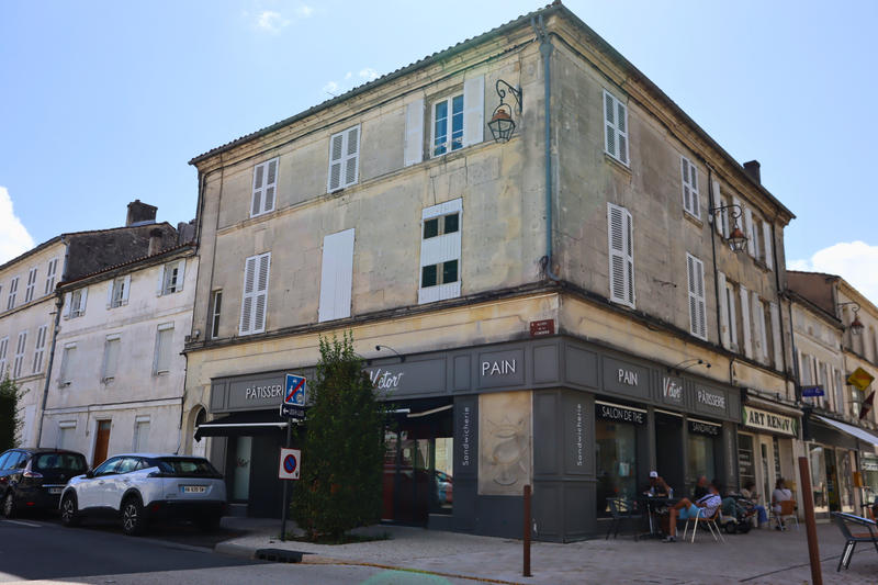 Fonds de commerce - Local commercial - 260 m²