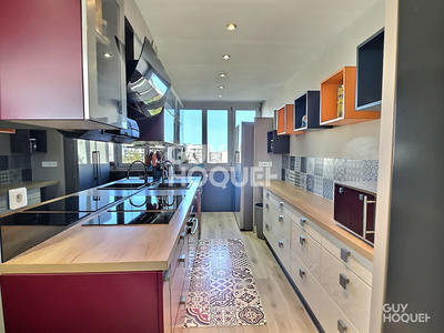 Appartement - 77 m² - 4 pièces