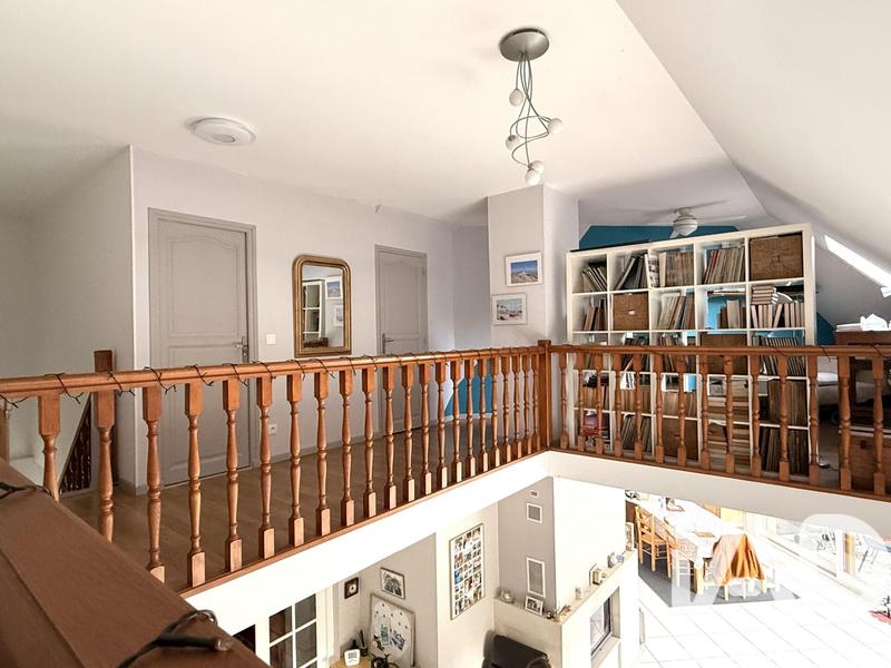 Maison - 168 m² - 7 pièces