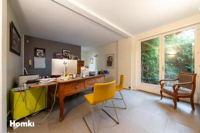 Local commercial - 69 m² - 3 pièces