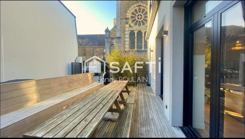 Maison - 141 m² - 6 pièces