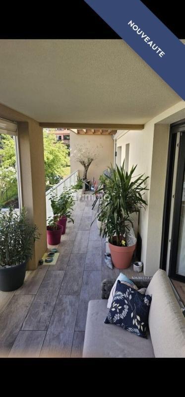 Appartement - 90 m² - 4 pièces