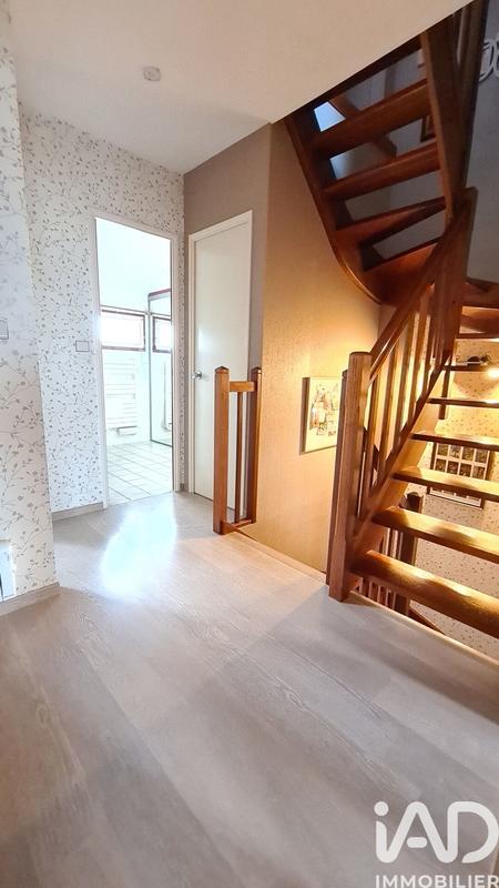 Maison - 106 m² - 6 pièces