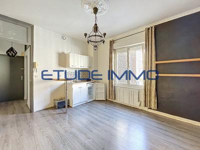 Studio - 23 m² - 1 pièce