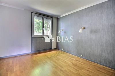 Appartement - 91 m² - 5 pièces