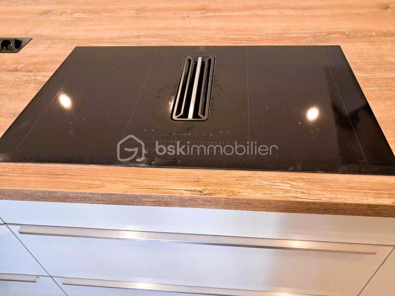 Maison ancienne - 180 m² - 11 pièces