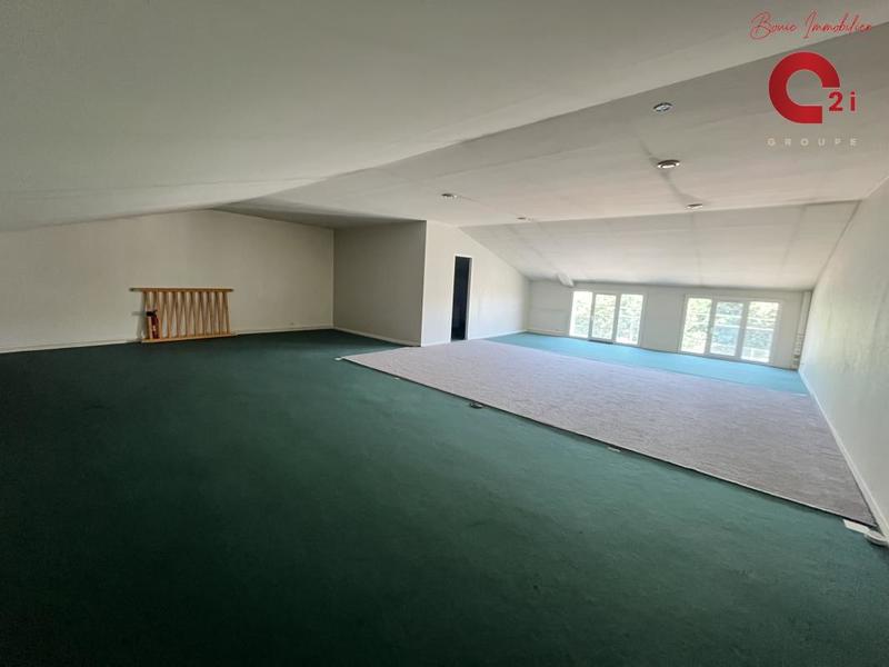 Immeuble - 403 m² - 11 pièces