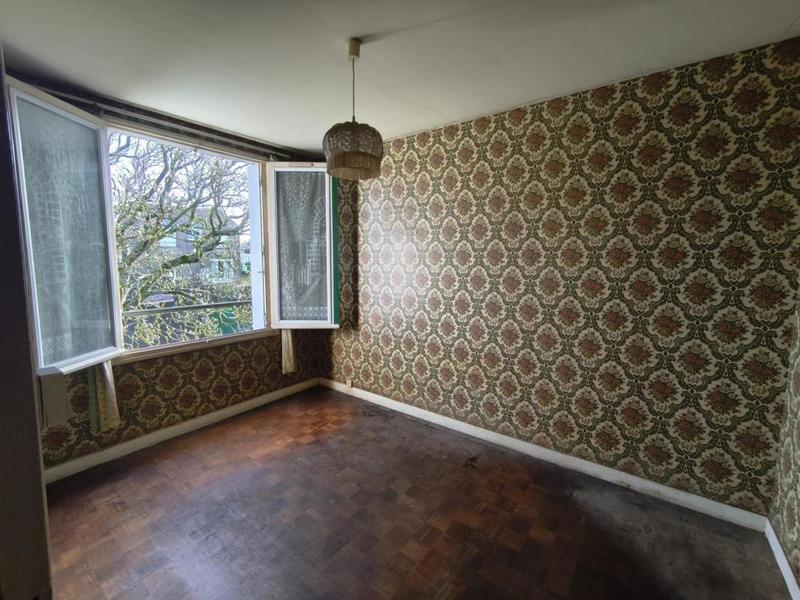 Maison - 83 m² - 6 pièces