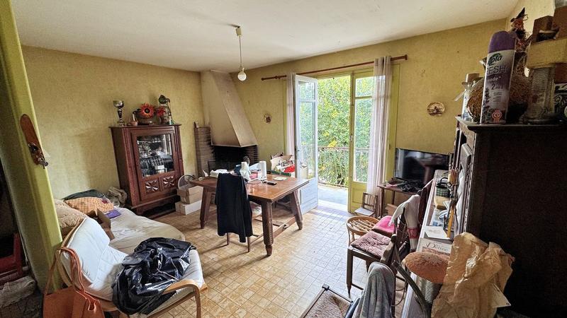 Maison - 296 m² - 15 pièces