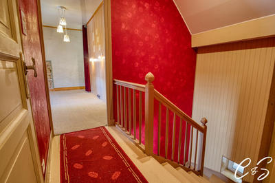 Maison - 137 m² - 6 pièces