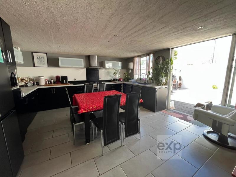 Maison - 127 m² - 5 pièces