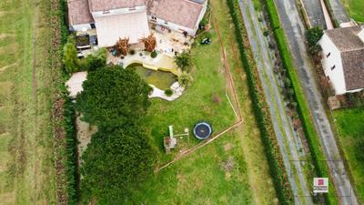 Terrain constructible - 973 m²