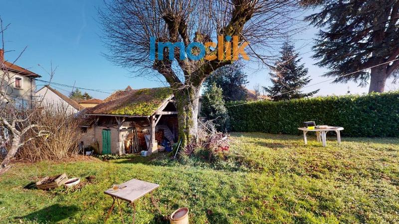 Maison de village - 211 m² - 10 pièces