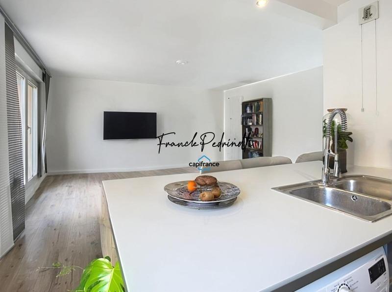 Appartement - 72 m² - 3 pièces