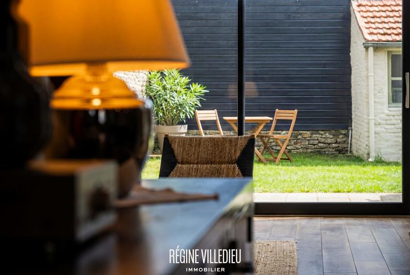 Maison - 121 m² - 6 pièces