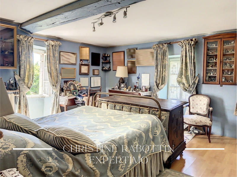 Maison - 158 m² - 7 pièces