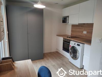 Appartement - 15 m² - 1 pièce
