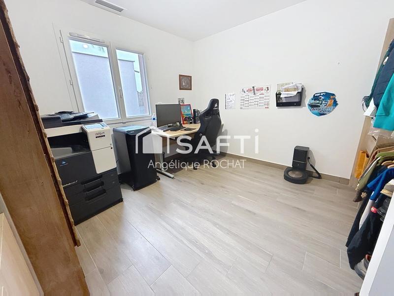 Maison - 95 m² - 4 pièces