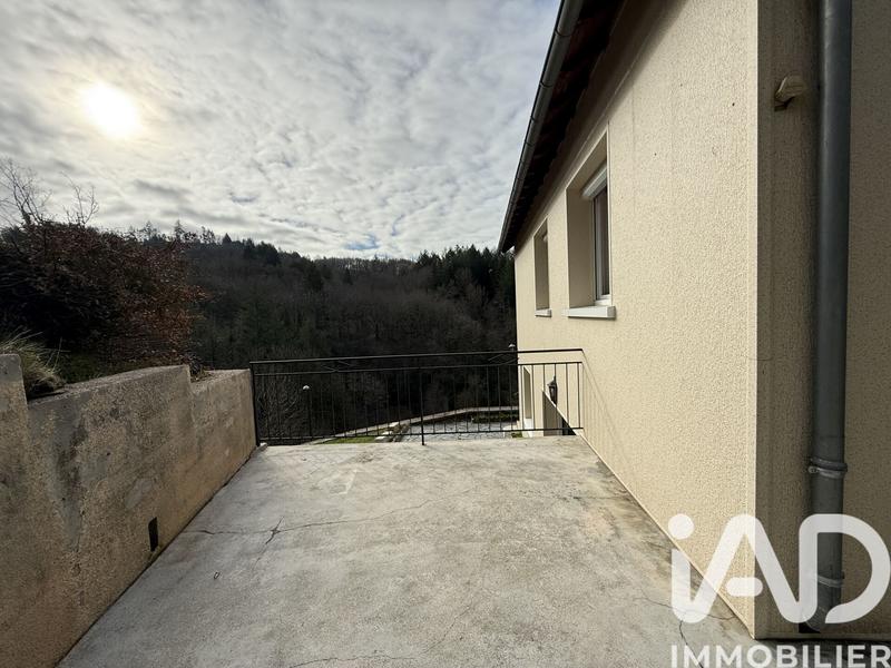 Maison de village - 97 m² - 4 pièces