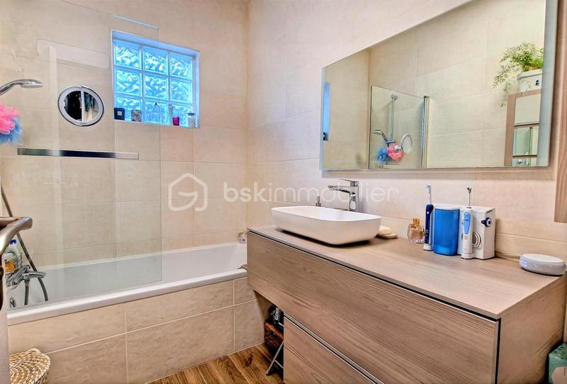 Maison - 134 m² - 5 pièces