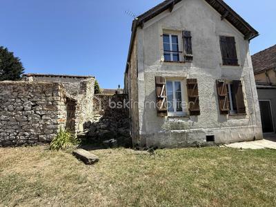 Maison en pierre - 86 m² - 4 pièces