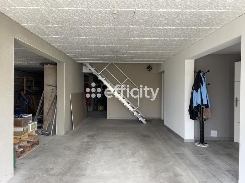 Maison - 197 m² - 4 pièces