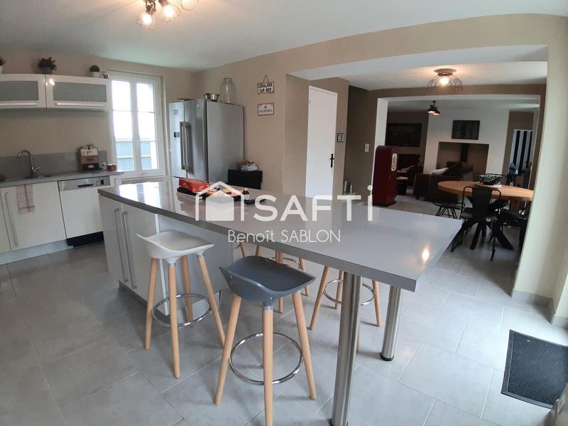 Maison - 157 m² - 7 pièces