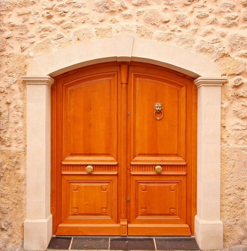 Maison ancienne - 360 m² - 6 pièces