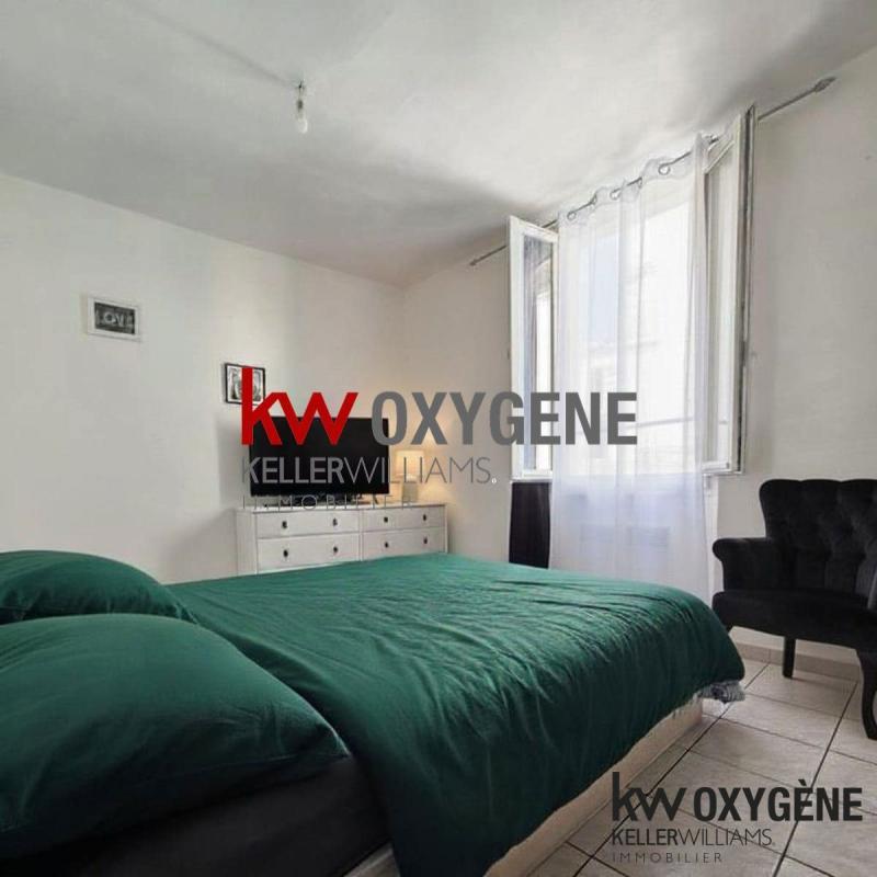 Maison de village - 90 m² - 4 pièces