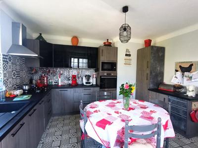 Maison - 143 m² - 6 pièces