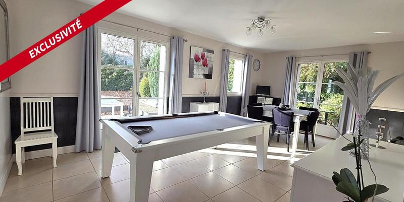 Maison - 127 m² - 6 pièces