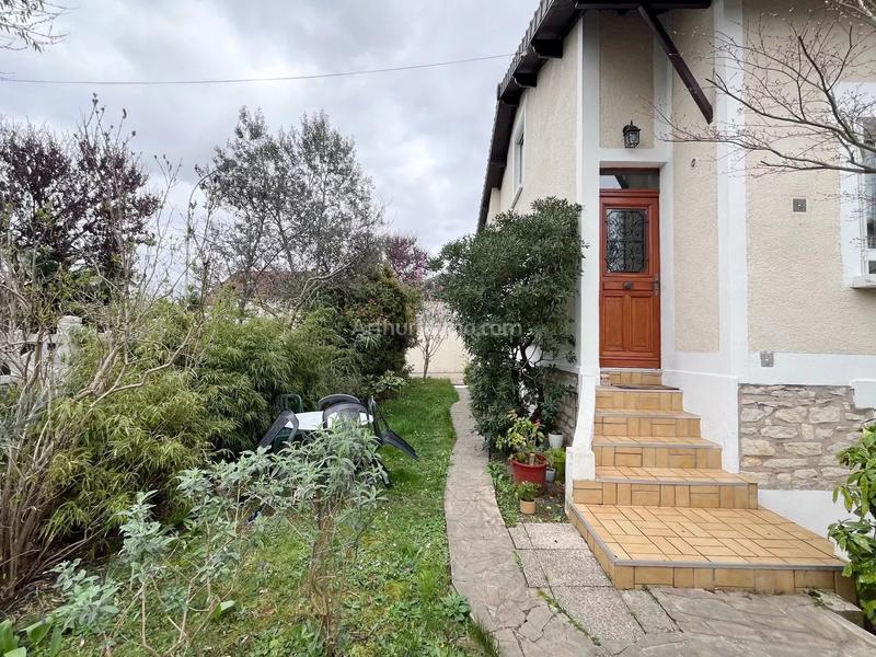 Maison - 73 m² - 4 pièces